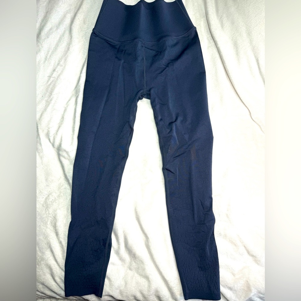 Fabletics High-Waisted SculptKnit® Dot Legging Size L